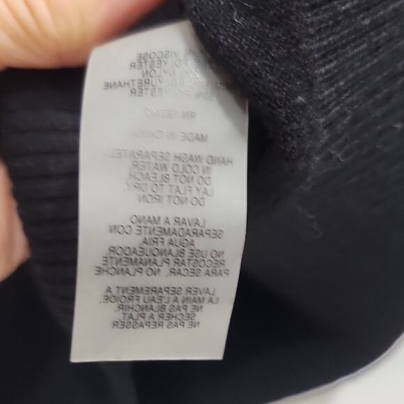 Sioni Black Sweater with Leather-Style Sleeves - Picture 7 of 10